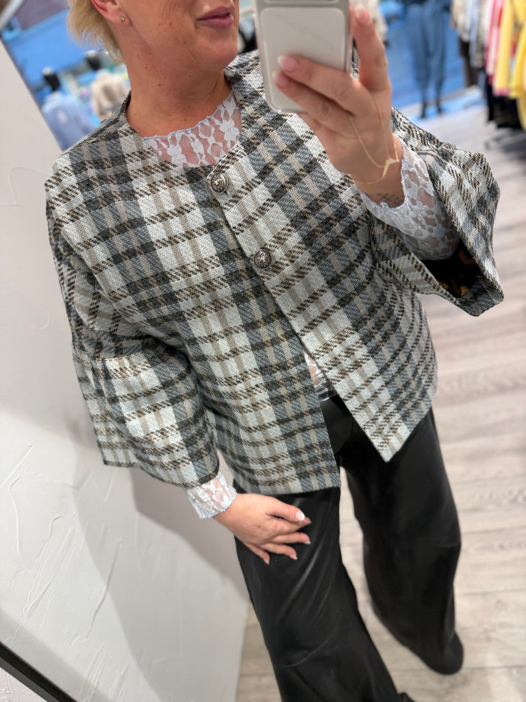 Design By Laerke Alberte kort jakke wowen