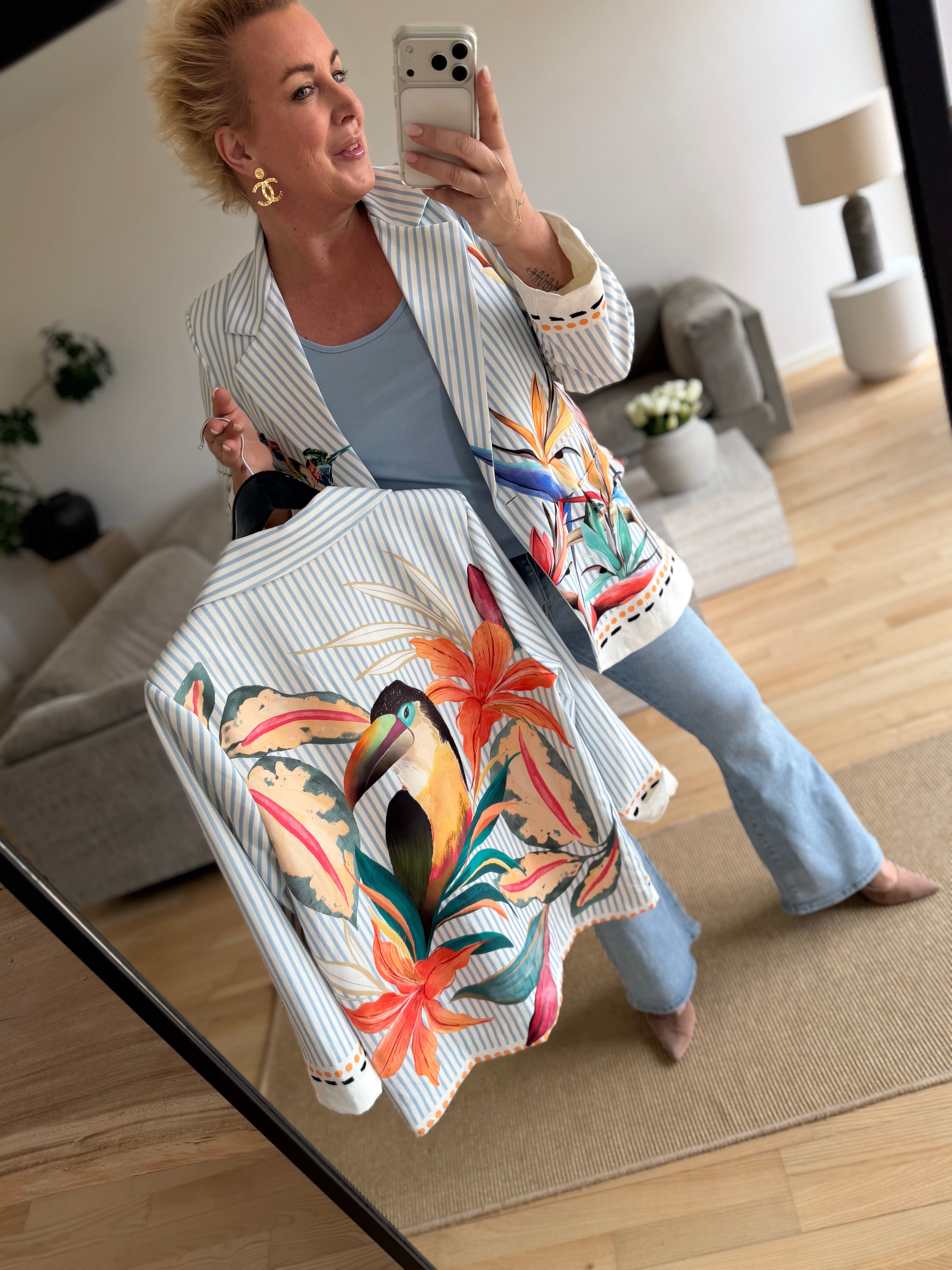 By Engbork Humming bird blazer stripe