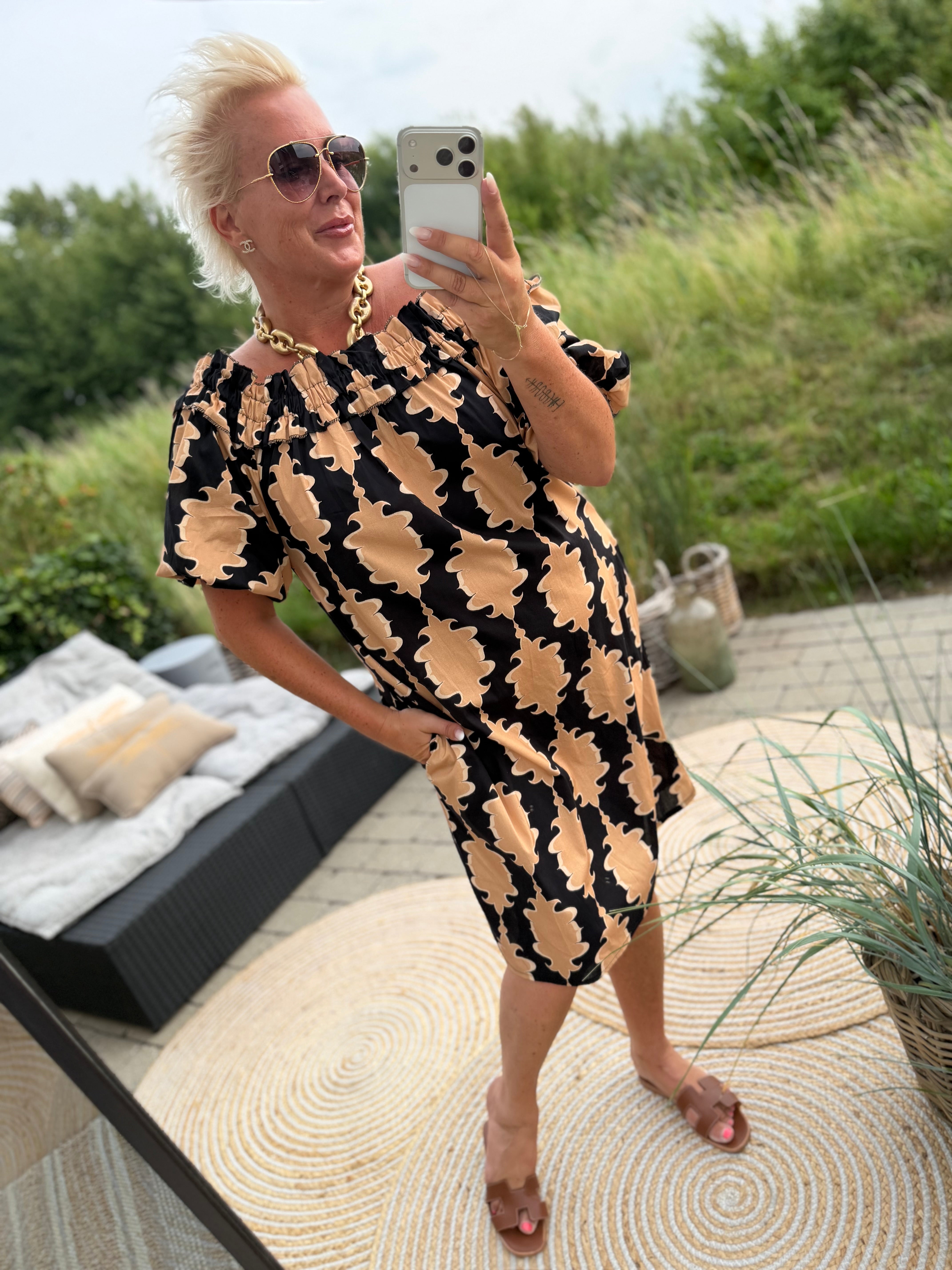 Jayli dress black print