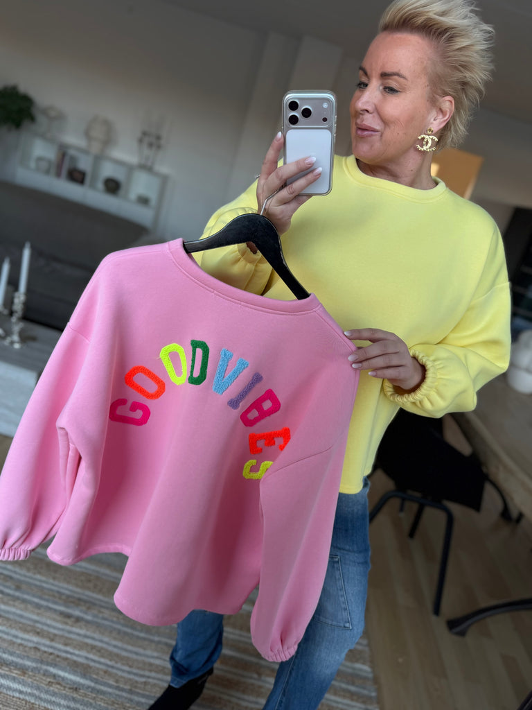 By Engbork Vibes sweat blouse sunny