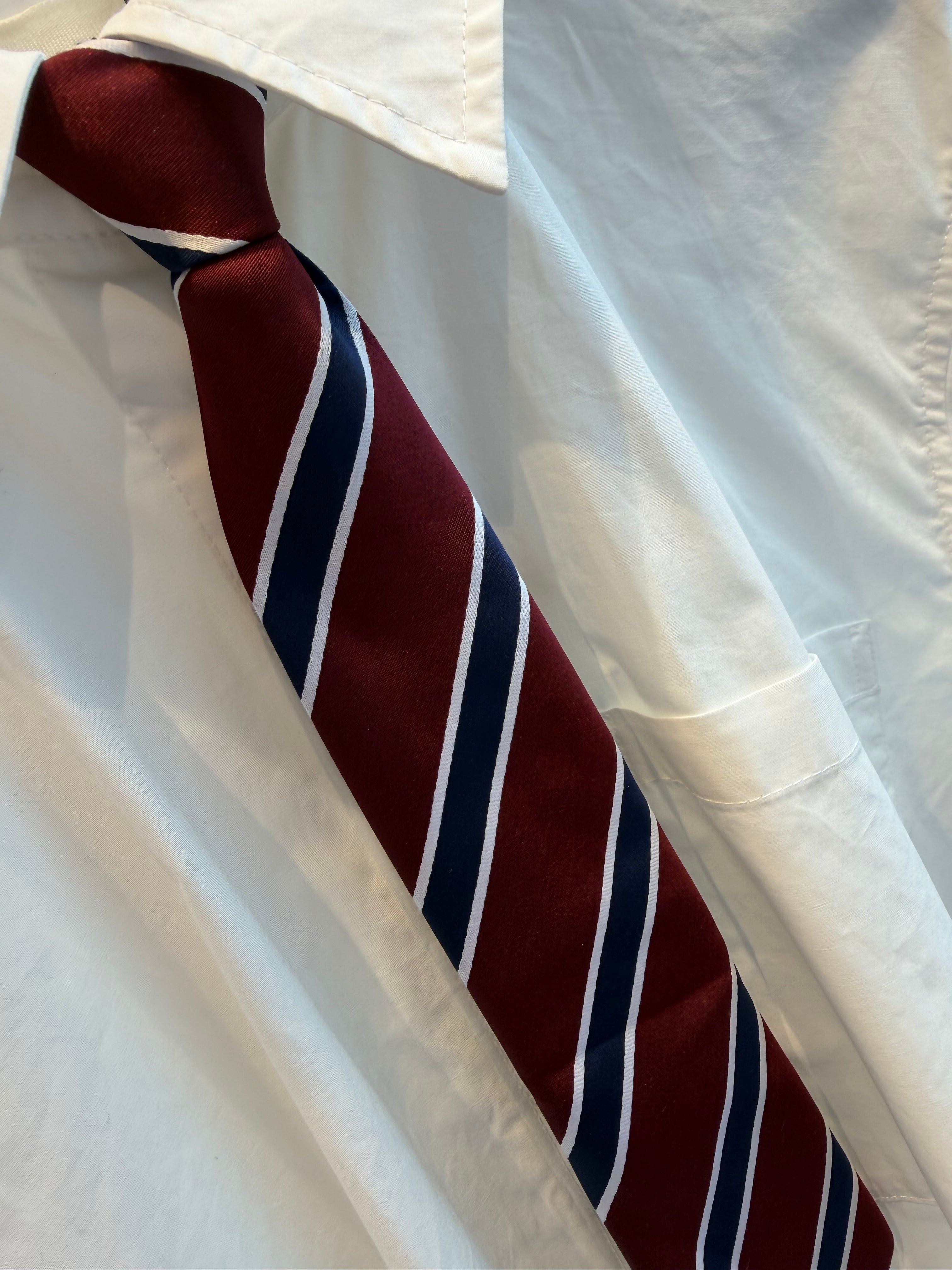 By Engbork slips wine stripe