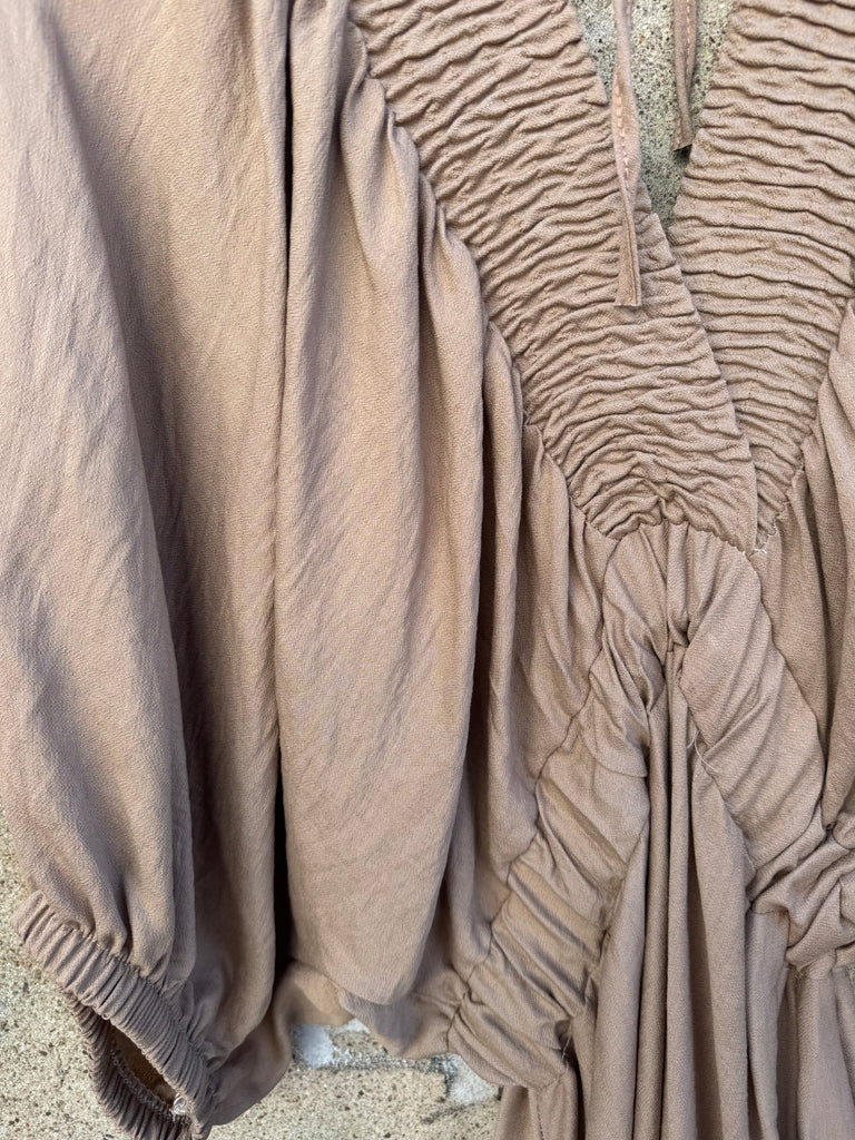 By Engbork Carri kjole sand