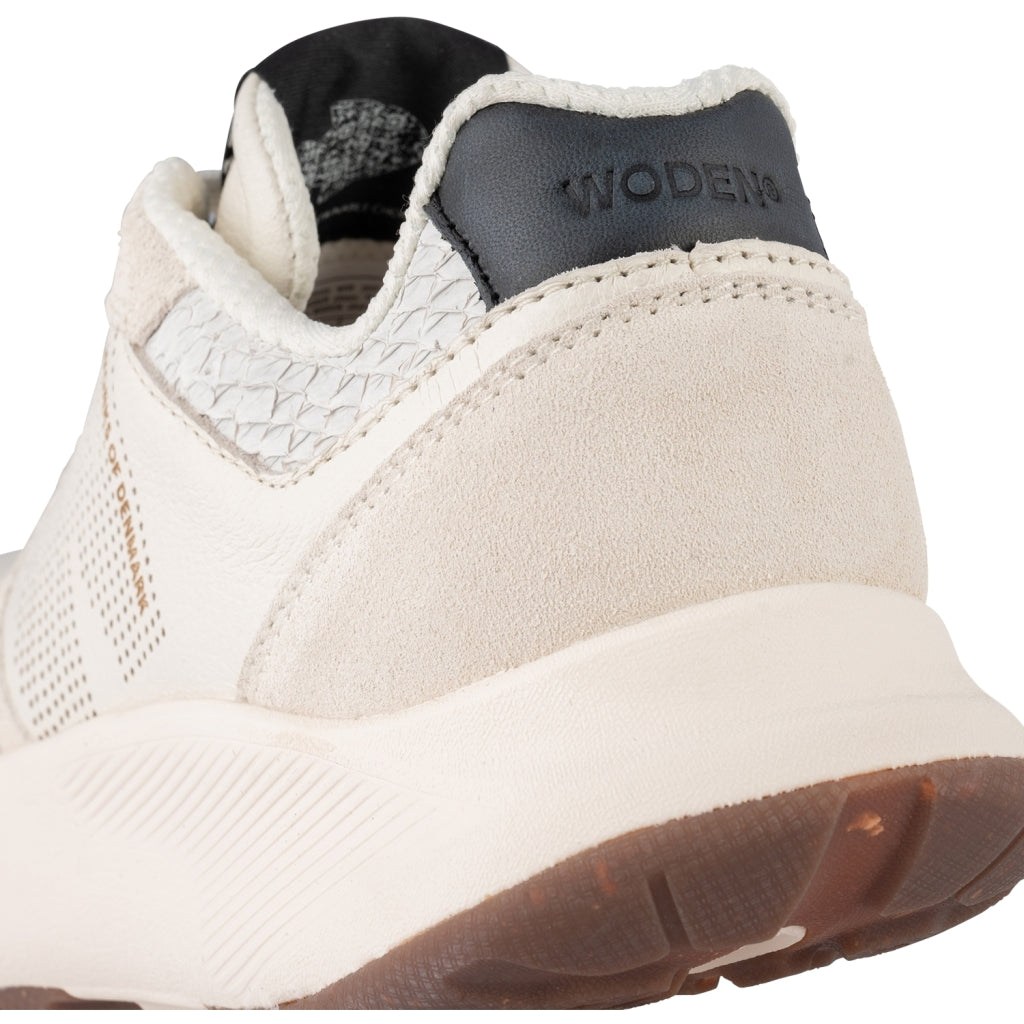 Woden WL709 Mathilde runner leather blanc de blanc