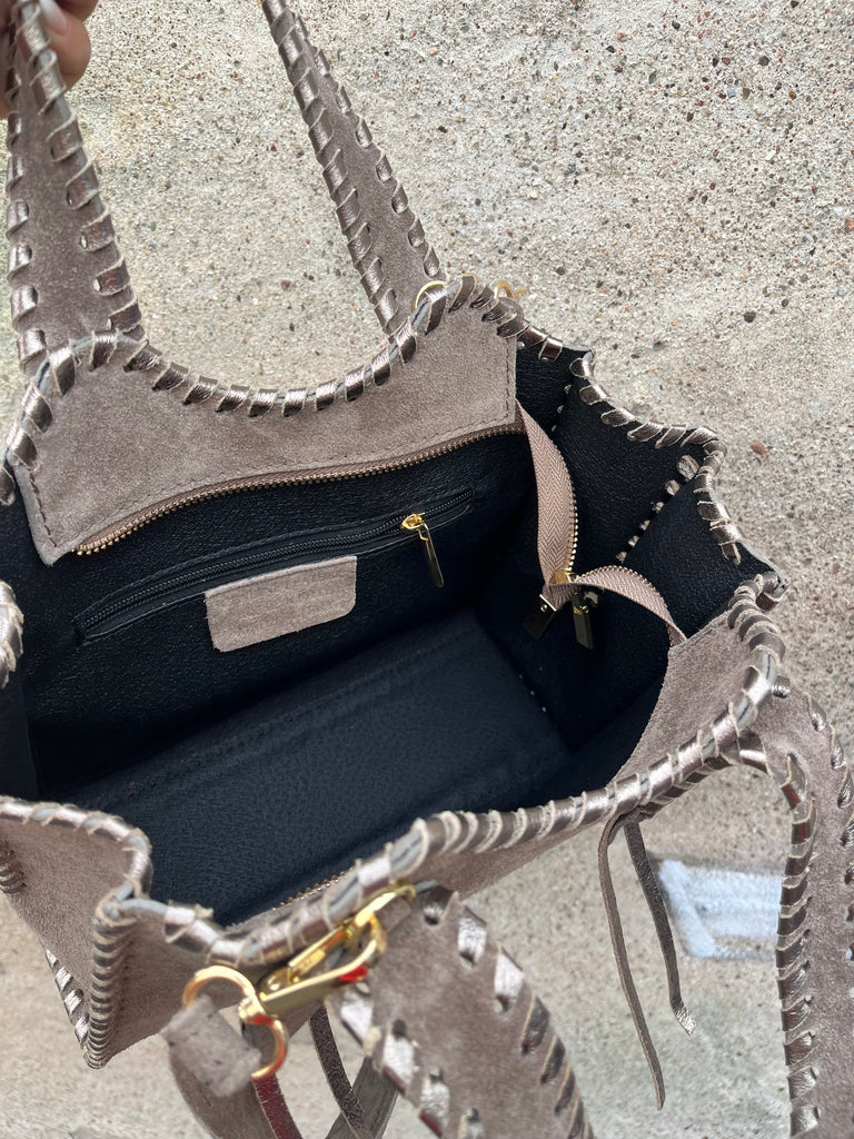 By Engbork Stella ruskind clay