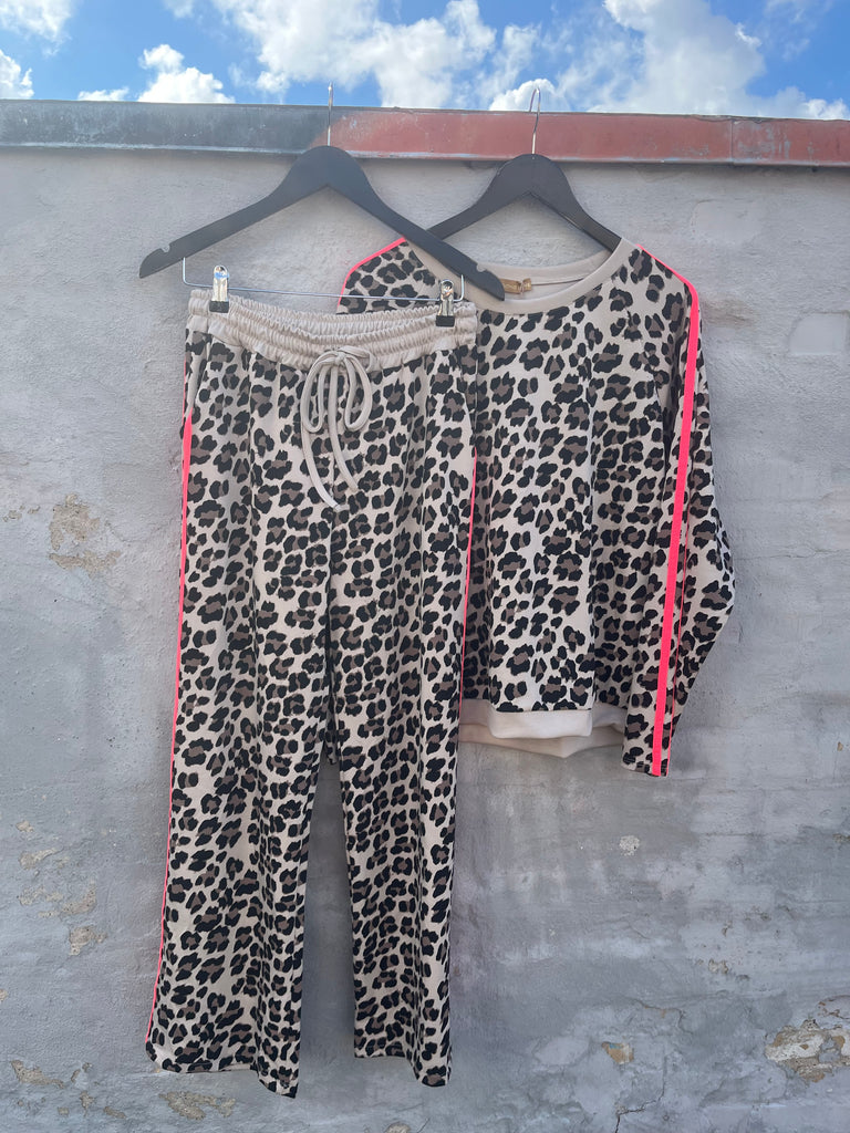 Boho Love B1284 sweat buks leo