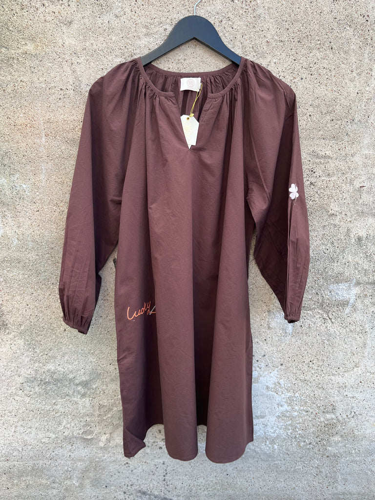 WAUW 10095 The good luck tunic chocolate