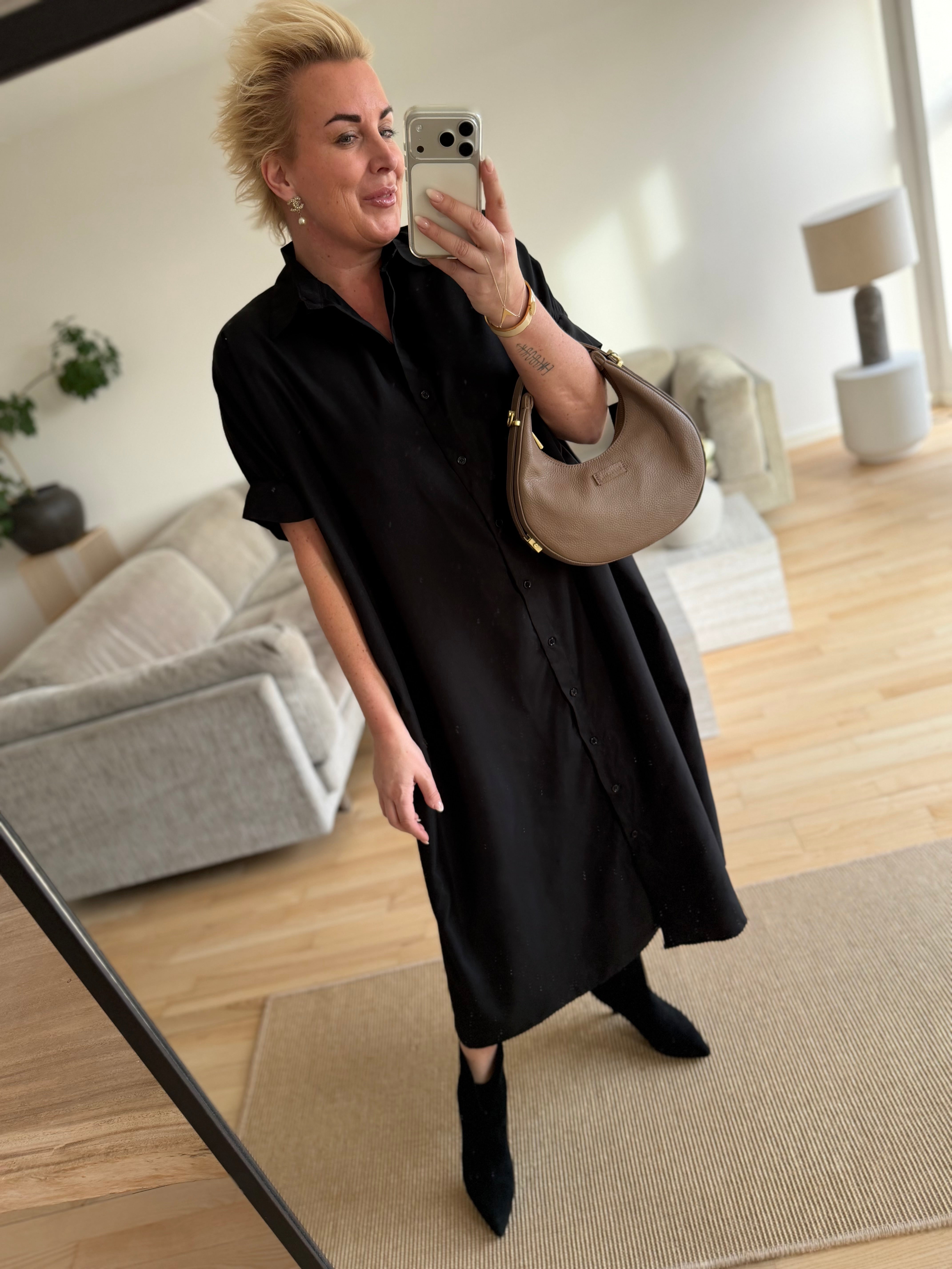 By Engbork Belle 9905 kjole lang black