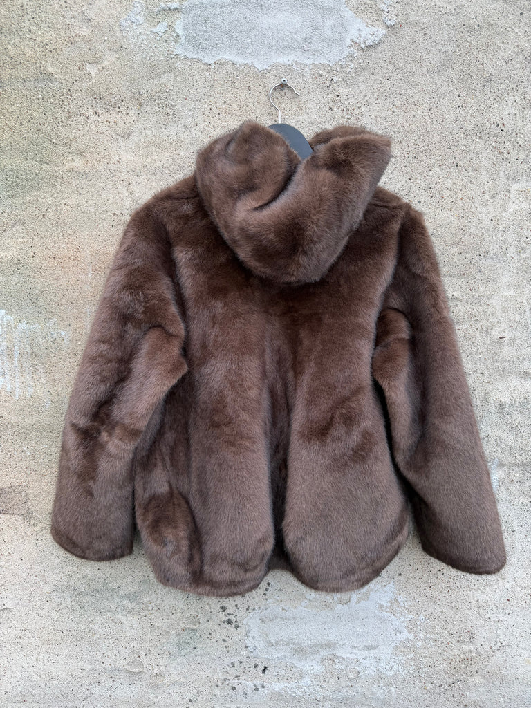 By Engbork Norma faux fur brown