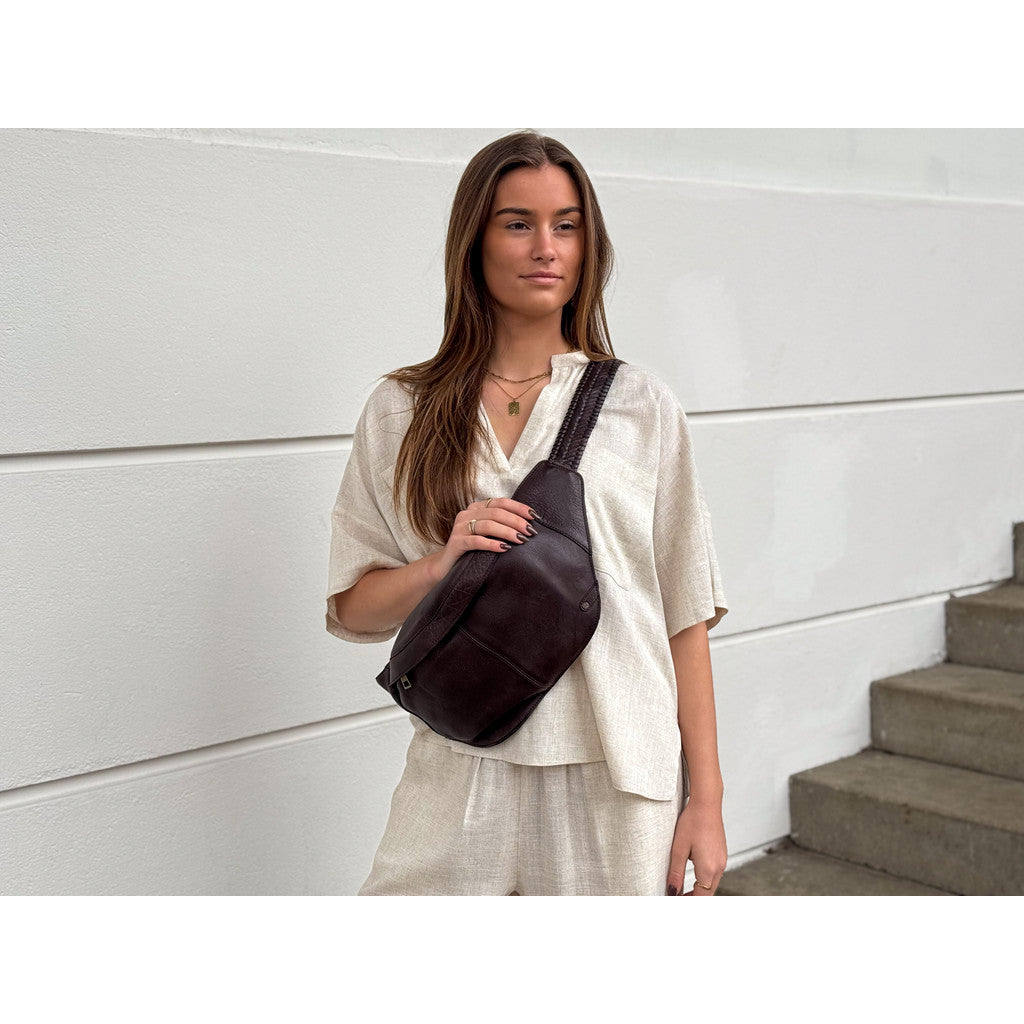 Depeche 16452 Bumbag brown