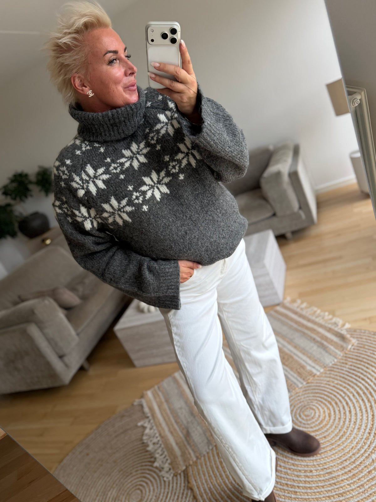 Sofie Schnoor S264272 Panna star knit sweater dark grey