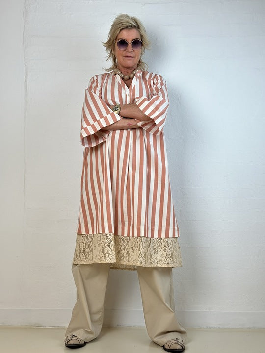 Gaspar 2601703 Mumbai lace dress off white