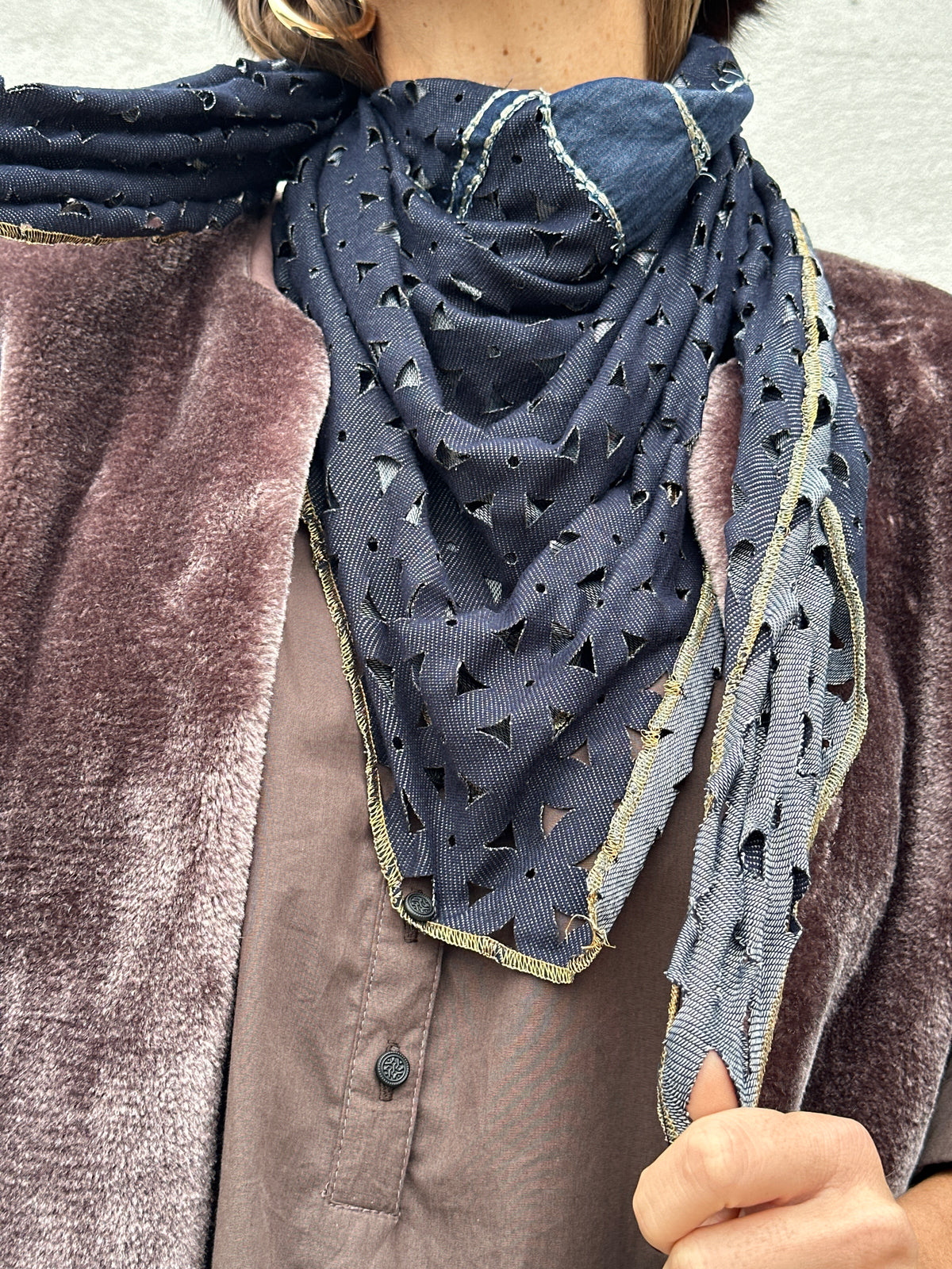 Gaspar 2607101 Rome scarf logo blue