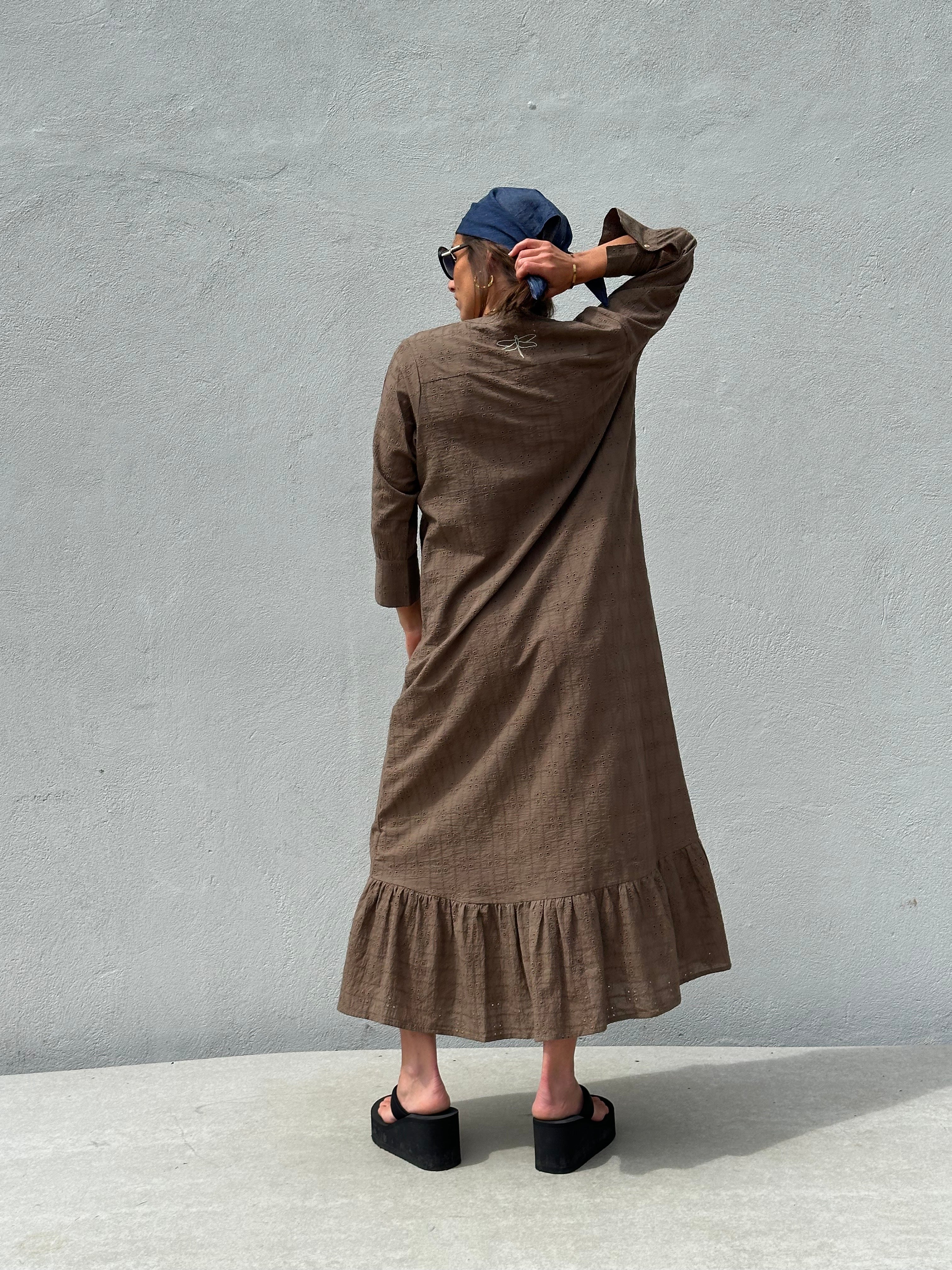 Gaspar 2607768 Loule dress broderi anglaise dusty brown