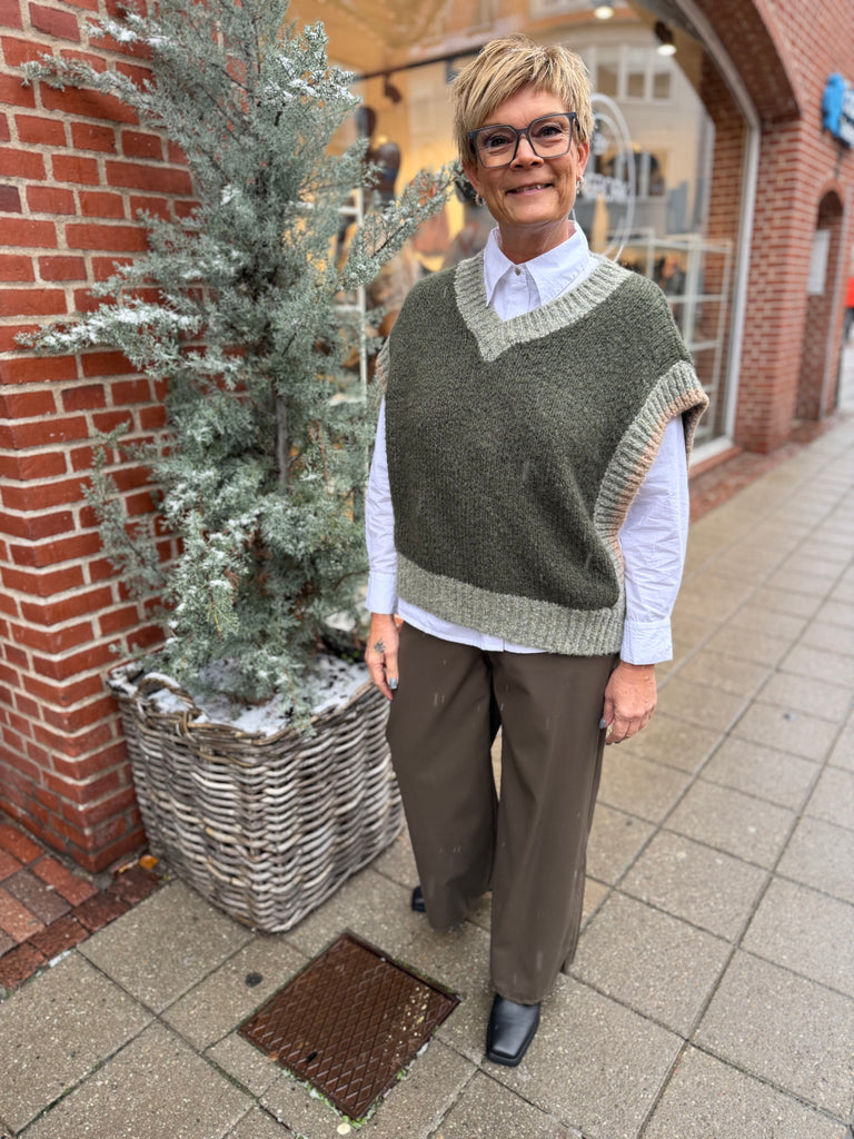 LECOCO 34933 Xenia vest army