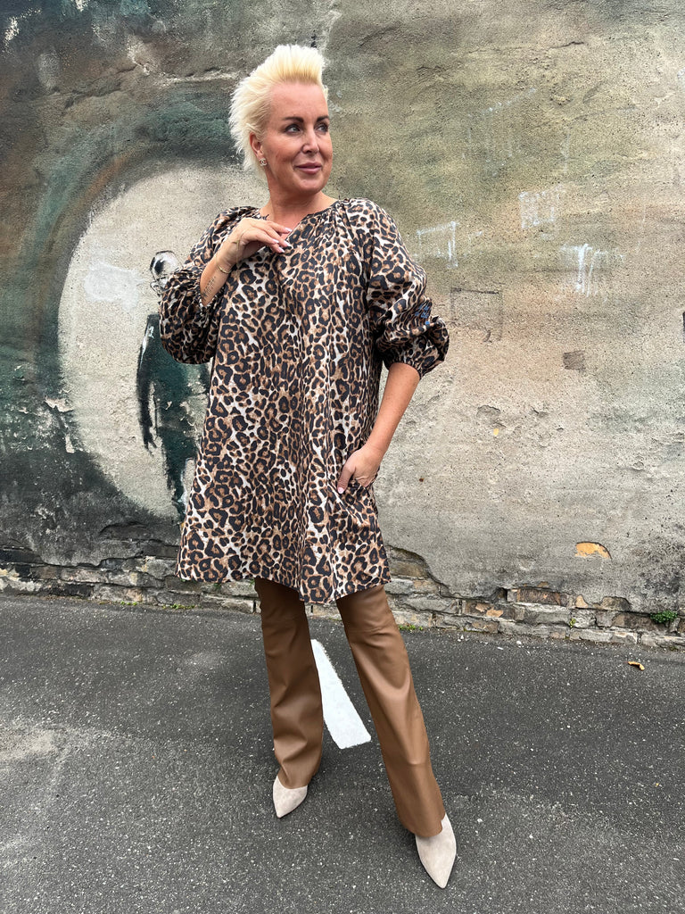 WAUW Ana tunic short leo