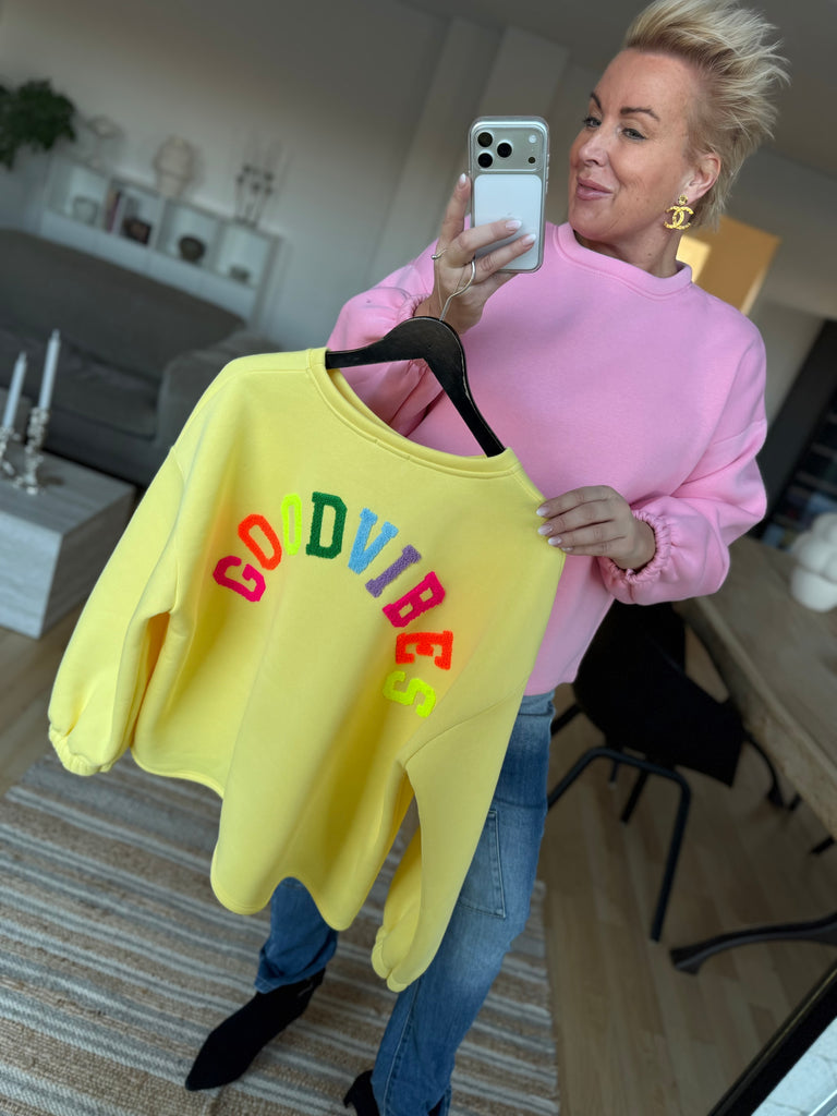 By Engbork Vibes sweat blouse sunny