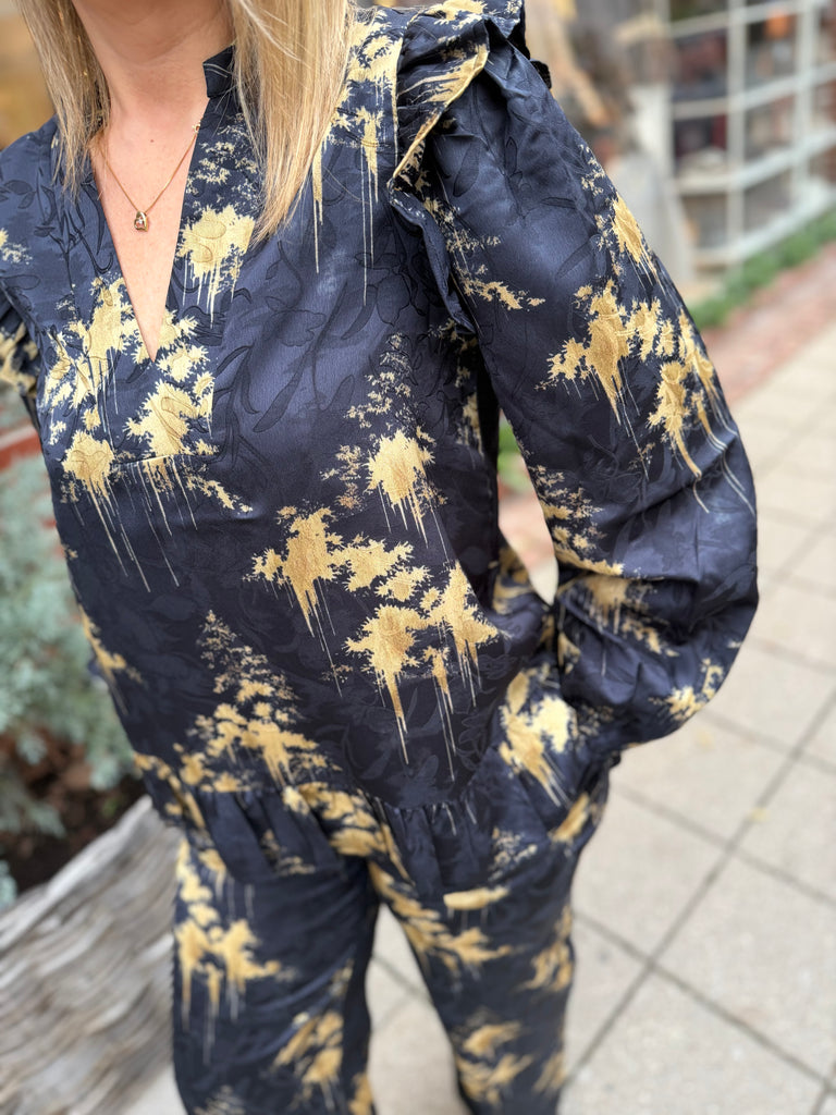 Love & Divine love1034-1 shirt gold print