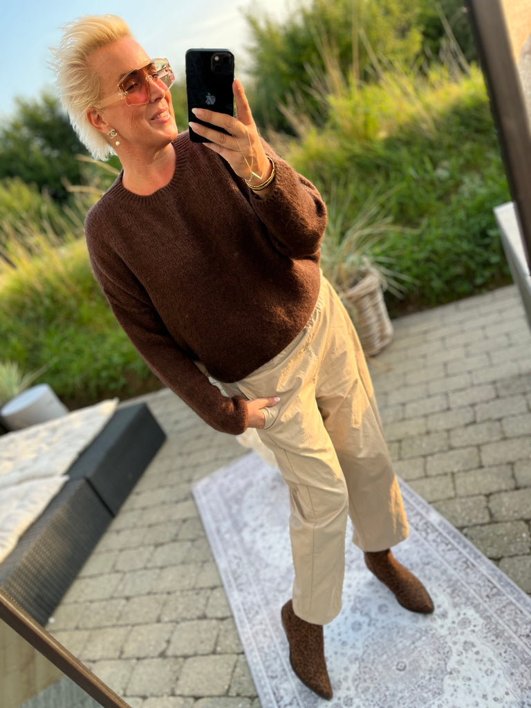 By Engbork Kirstine strik O brown