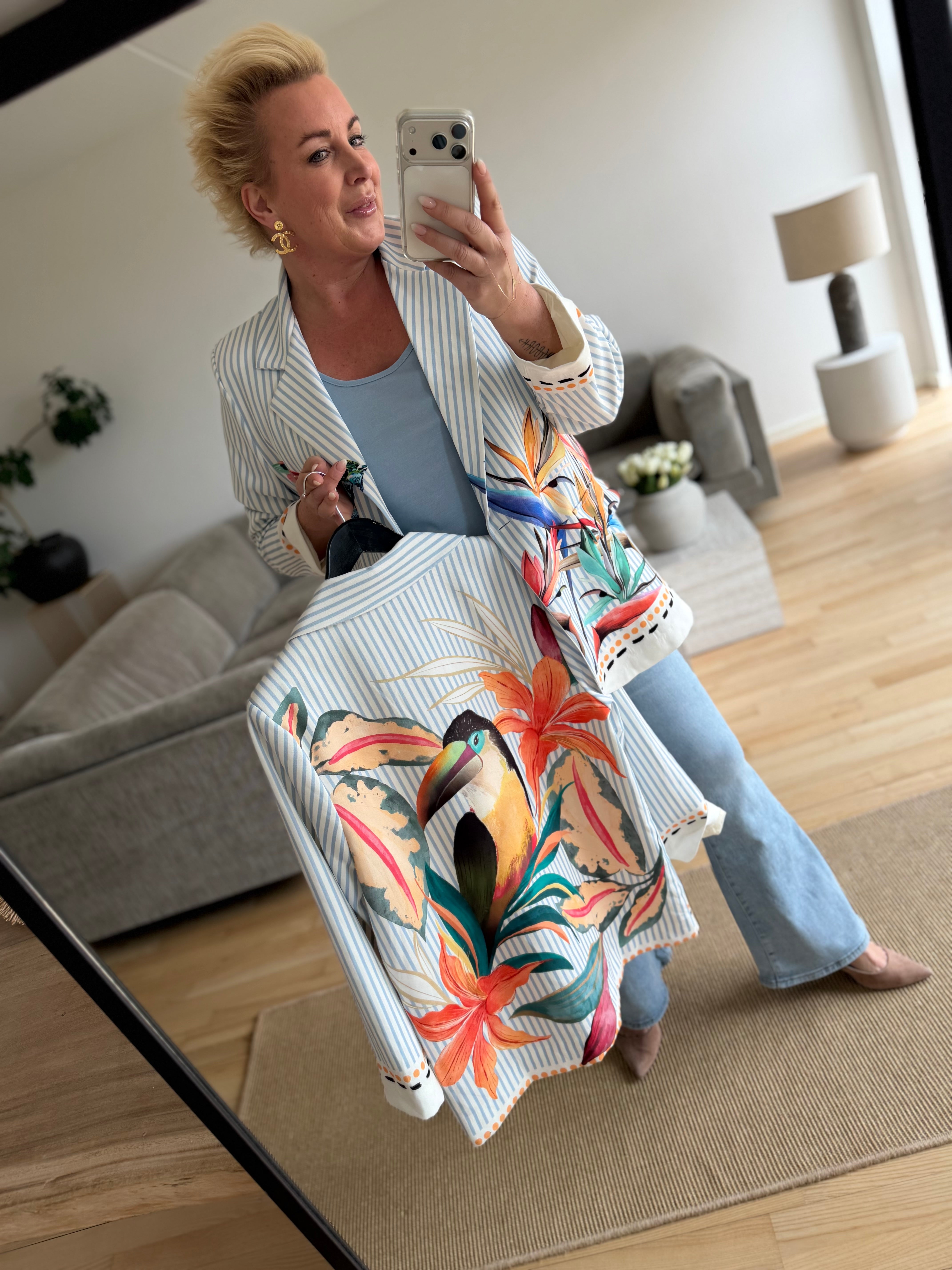 By Engbork Humming bird blazer stripe