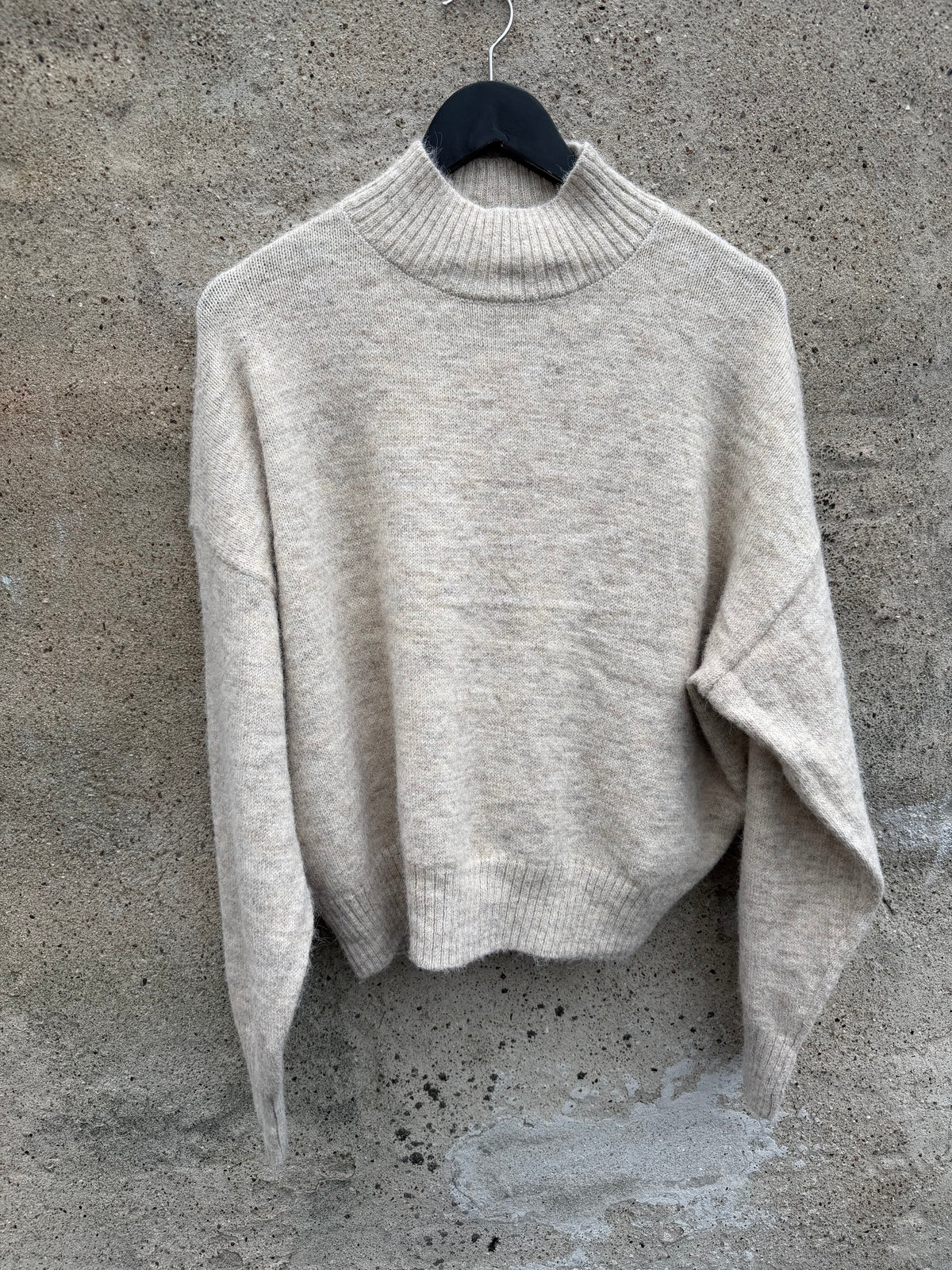 Malua strik high neck melange sand