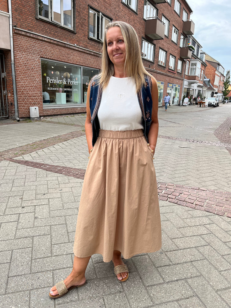 Gaspar 2501939 Vienna poplin skirt sand