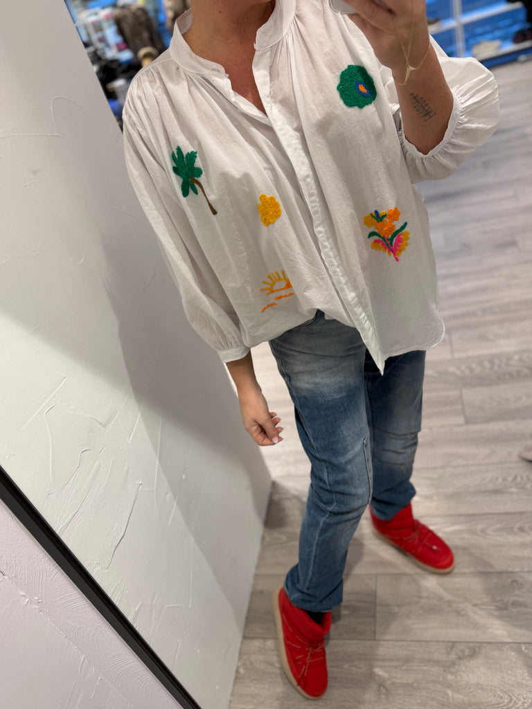 QNUZ 9250 Happy skjorte embrodery white