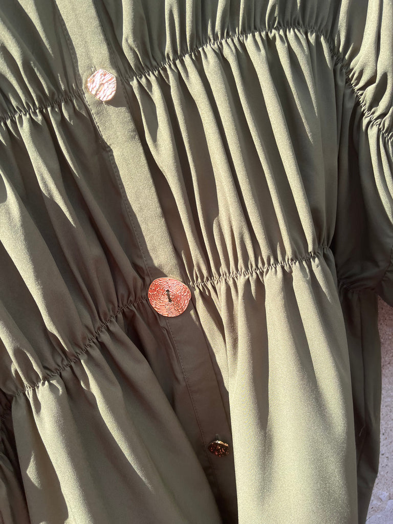 By Engbork Koko 9523 kjole kort oliven