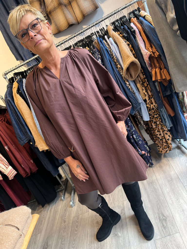 WAUW 10095 The good luck tunic chocolate