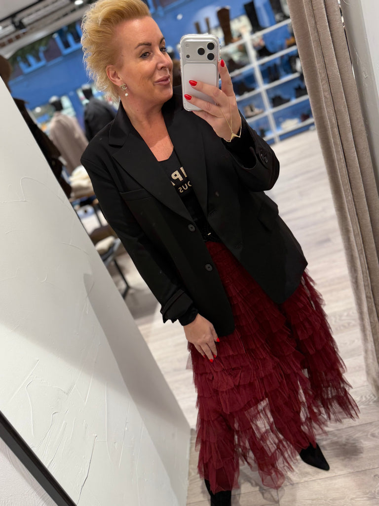 By Engbork Wonder tyl skirt bordeaux