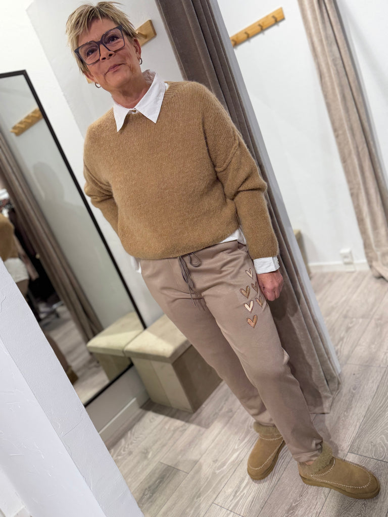 By Engbork heart pants taupe