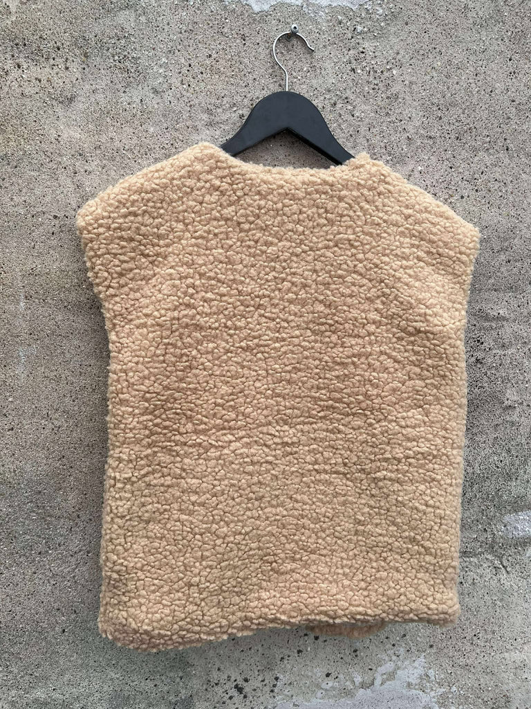 Boho Love B1183 kort teddy vest beige