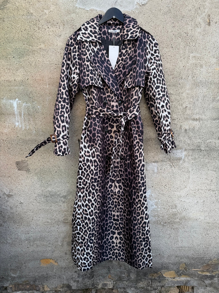 By Engbork Odette long trench coat leo