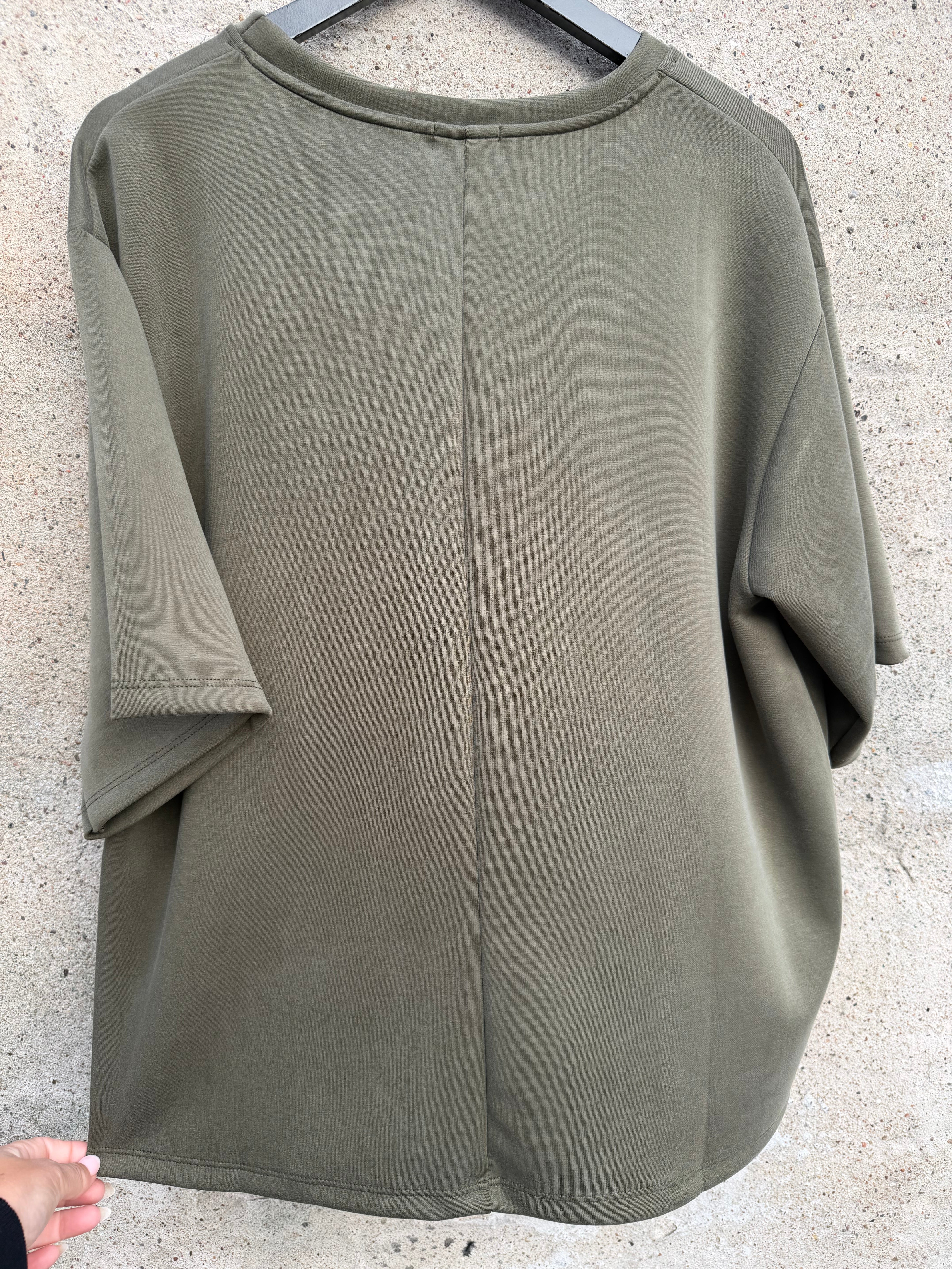 Boho Love B1426 love blouse army