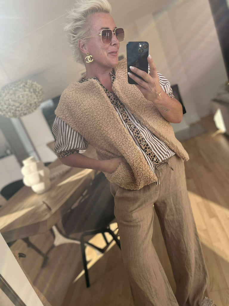 Boho Love B1183 kort teddy vest beige