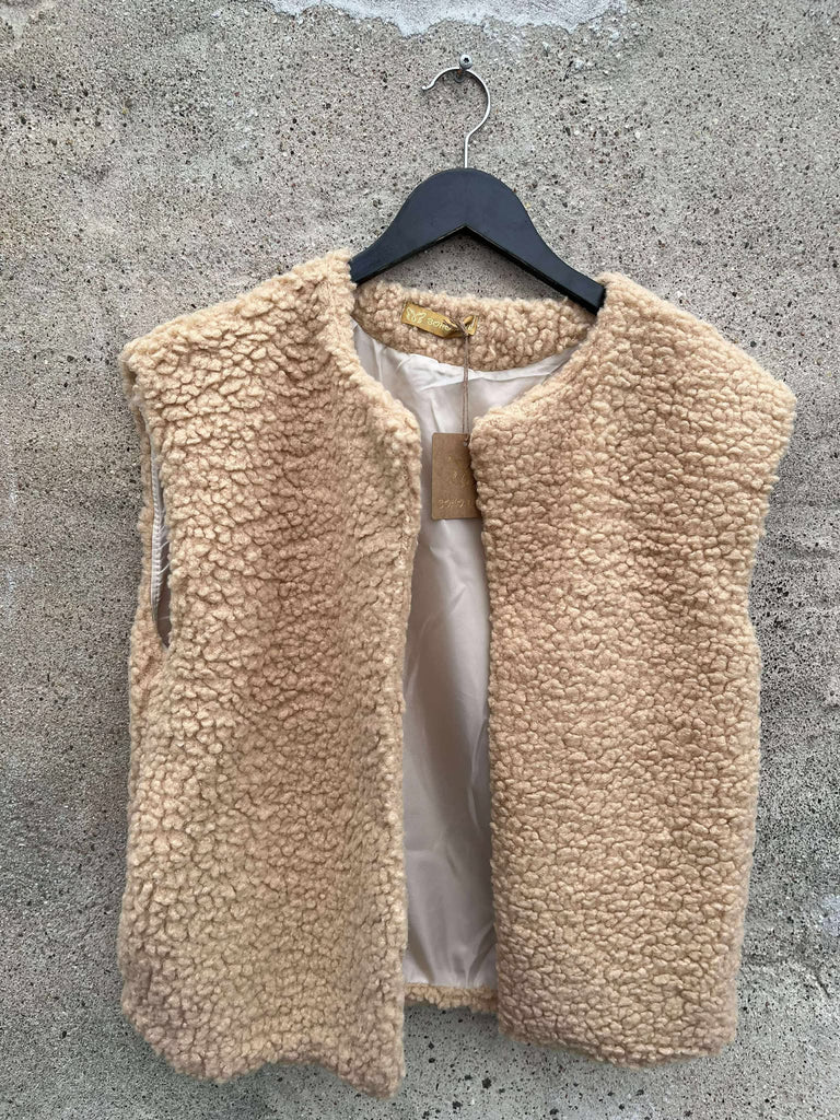 Boho Love B1183 kort teddy vest beige