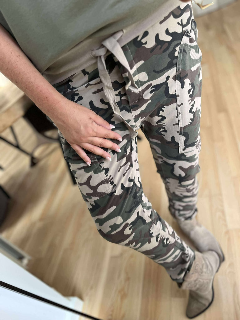 Boho Love B1161 Baggy pants Camoflage beige