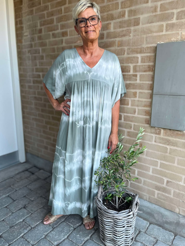 Boho Love B1251 Batik kjole Olive