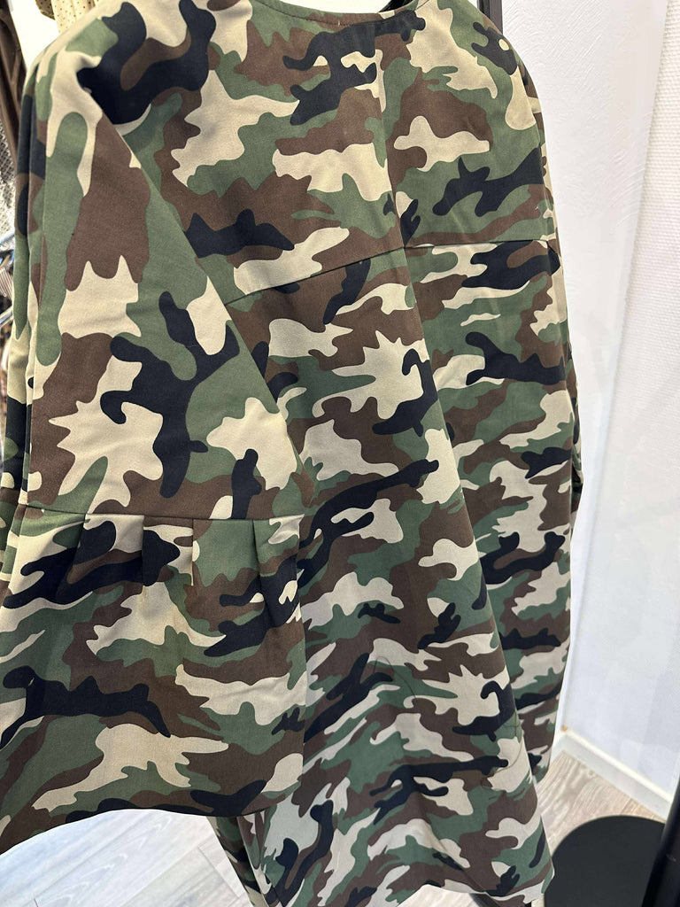 Design By Laerke jakke lang camu