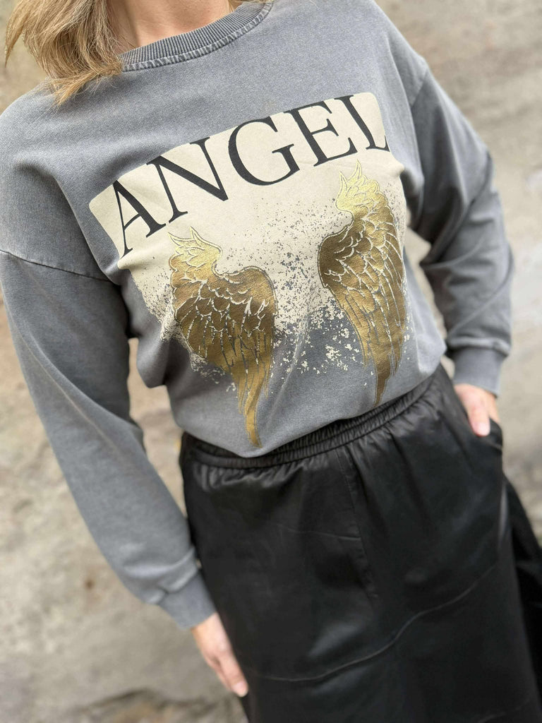 By Engbork Angel sweat blouse grey