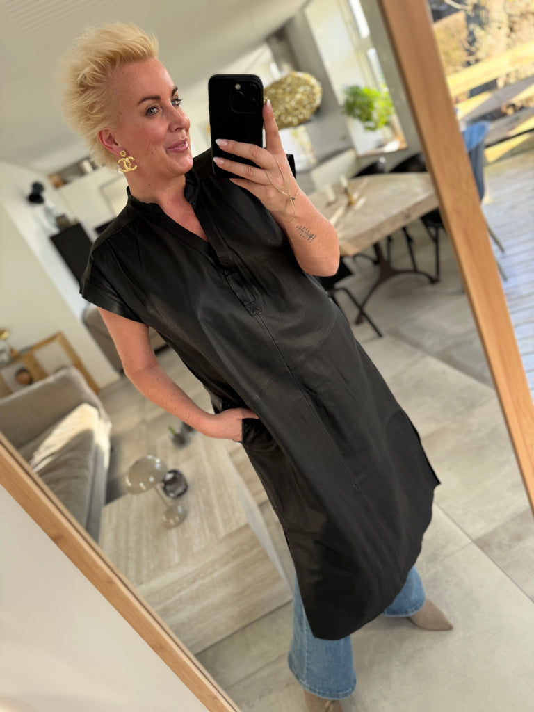 Depeche 51224 Mary dress leather black