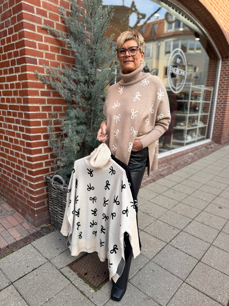 By Engbork Bow strik sand