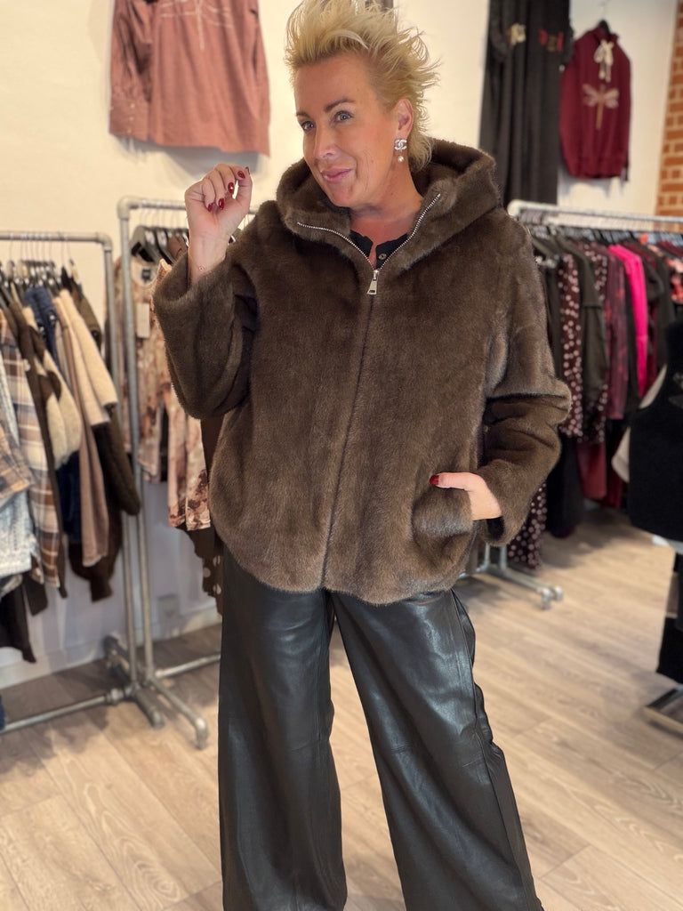 By Engbork Norma faux fur brown