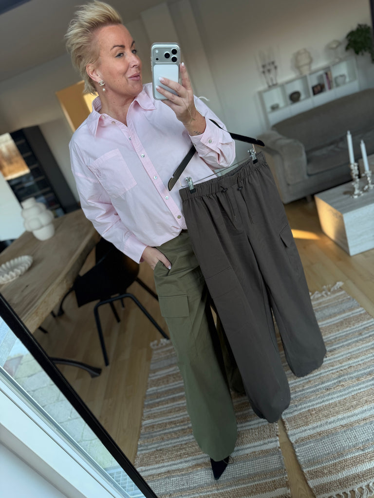 Love & Divine love1465 bukser cargo olive