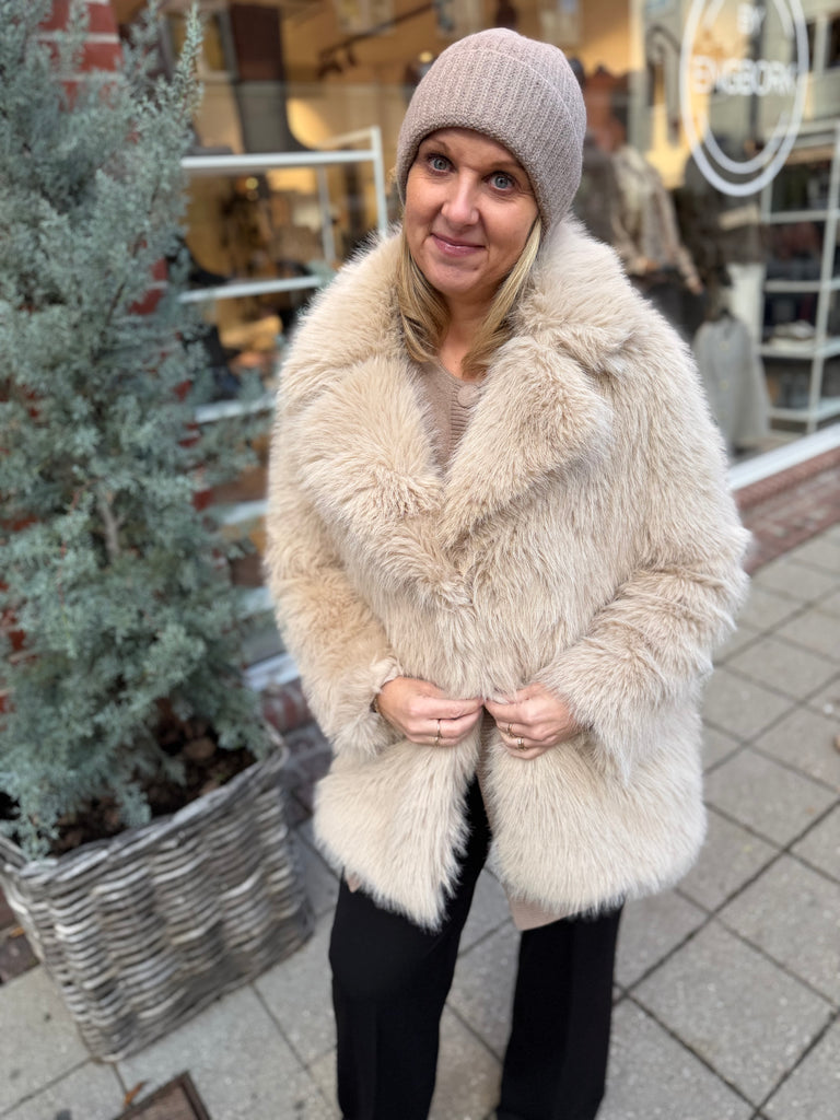 Depeche 100386 Vera fur creme