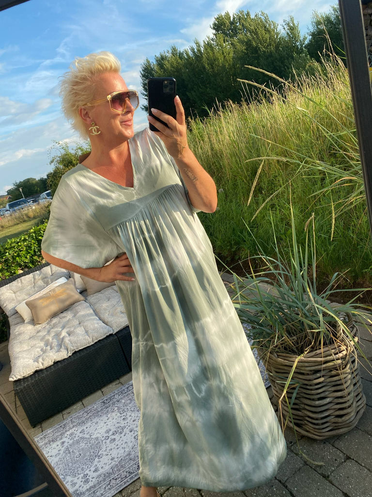 Boho Love B1251 Batik kjole Olive