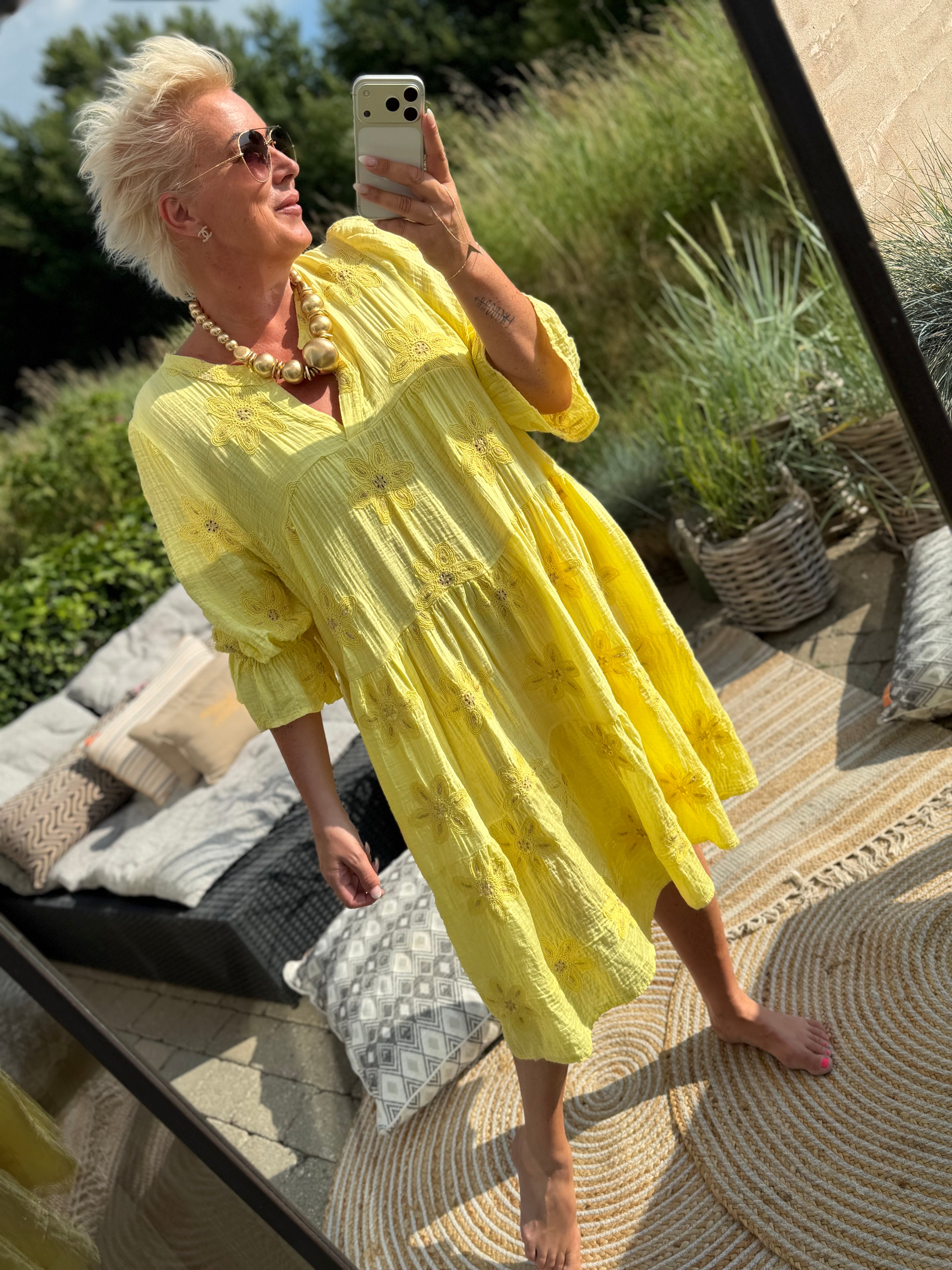 Qnuz 9348 Embrodery dress yellow