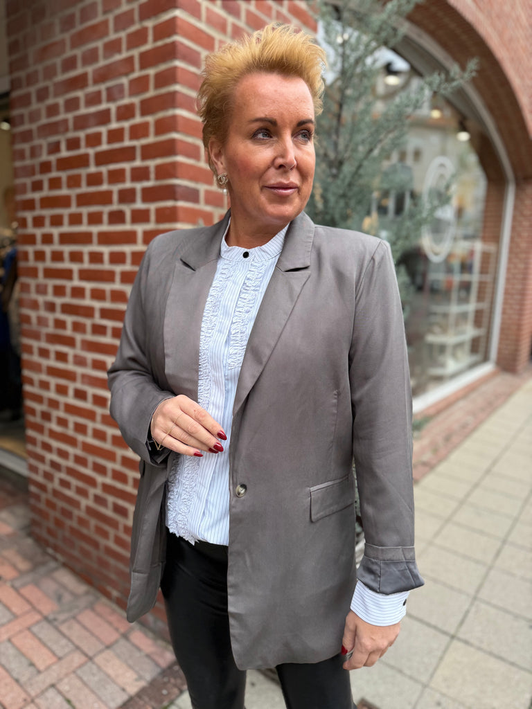 Love & Divine love1181 blazer grey