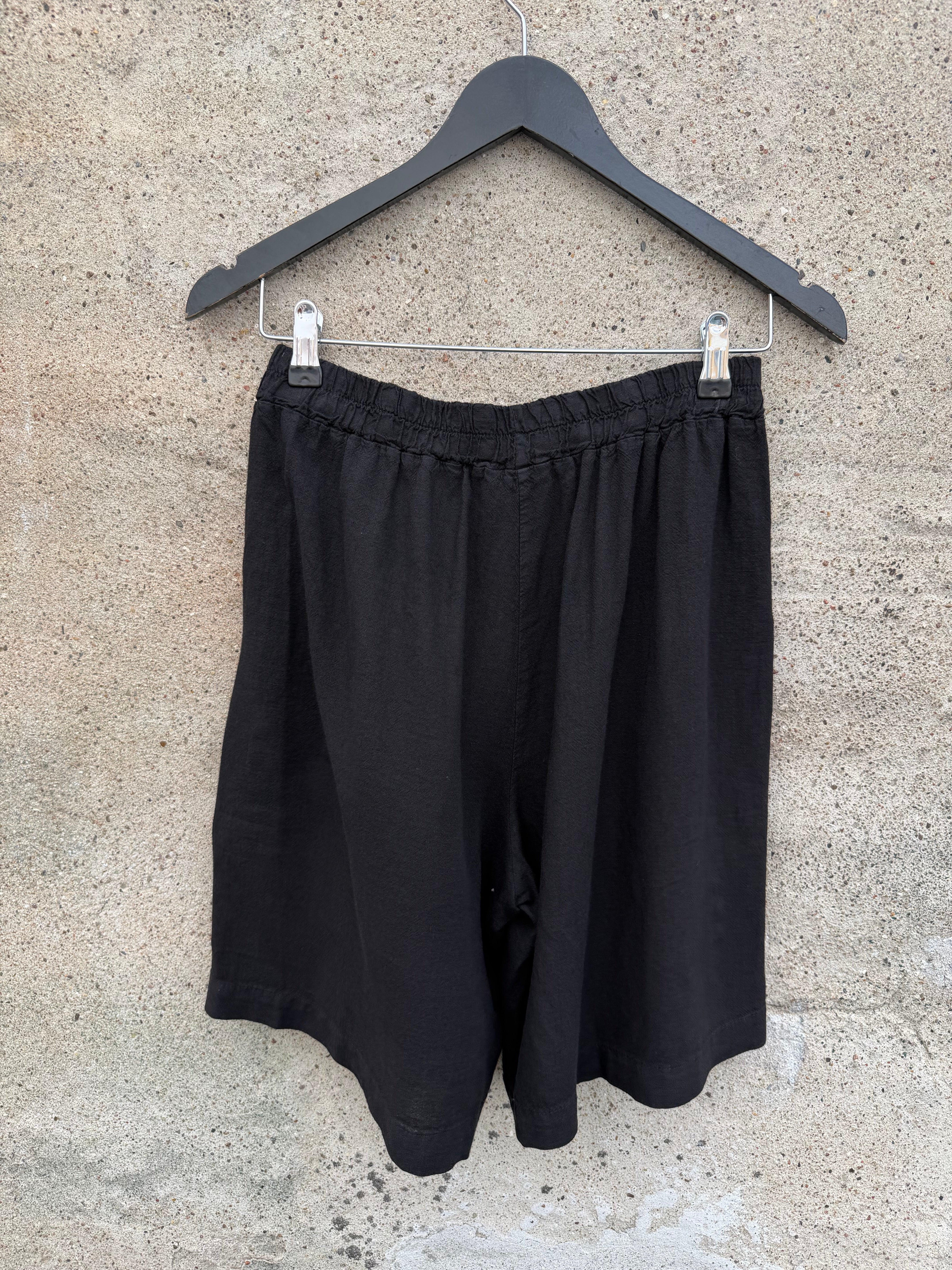 WAUW Seashell 10222 shorts black