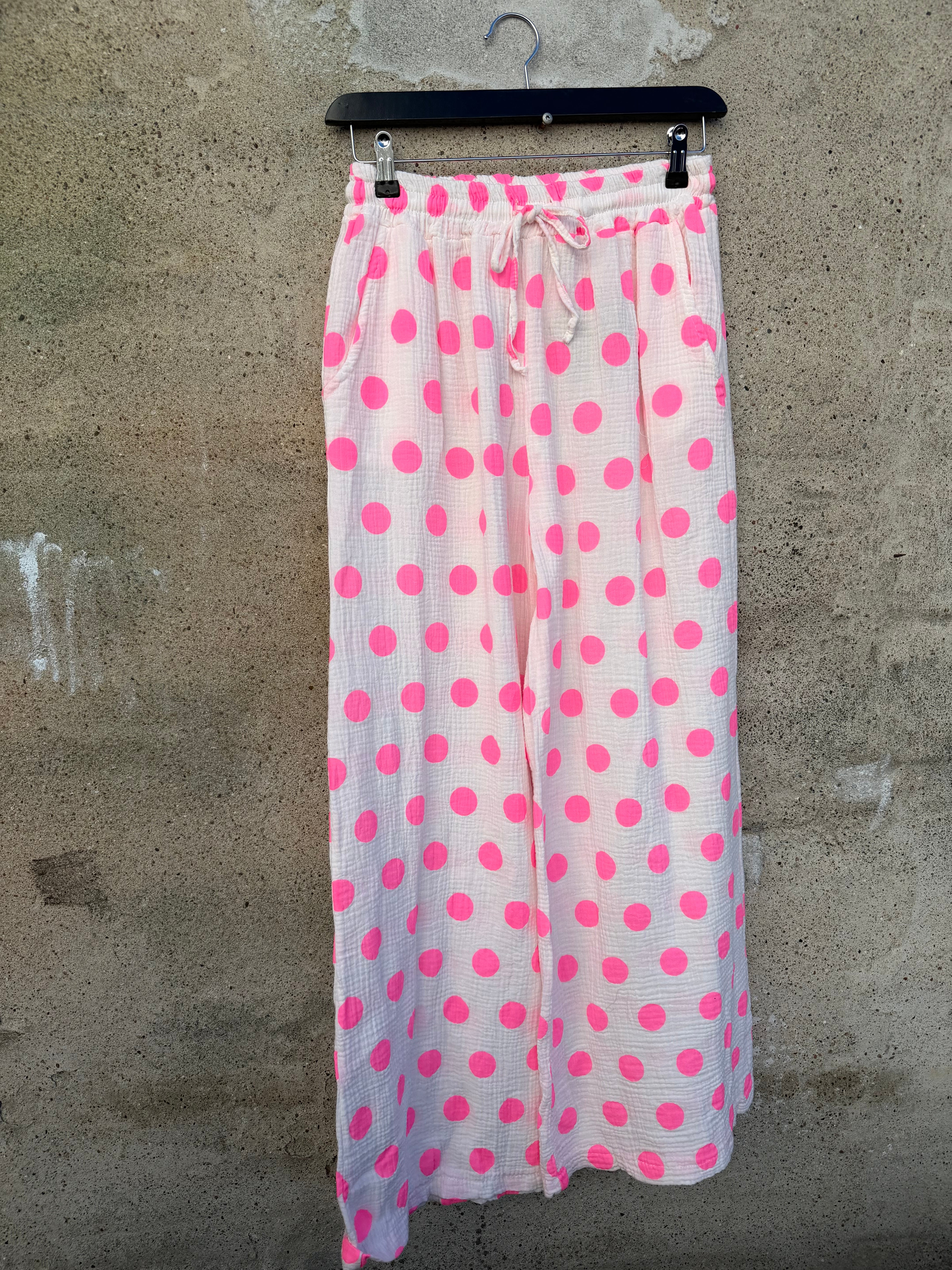 Boho Love B1358 Bomb pants dot pink
