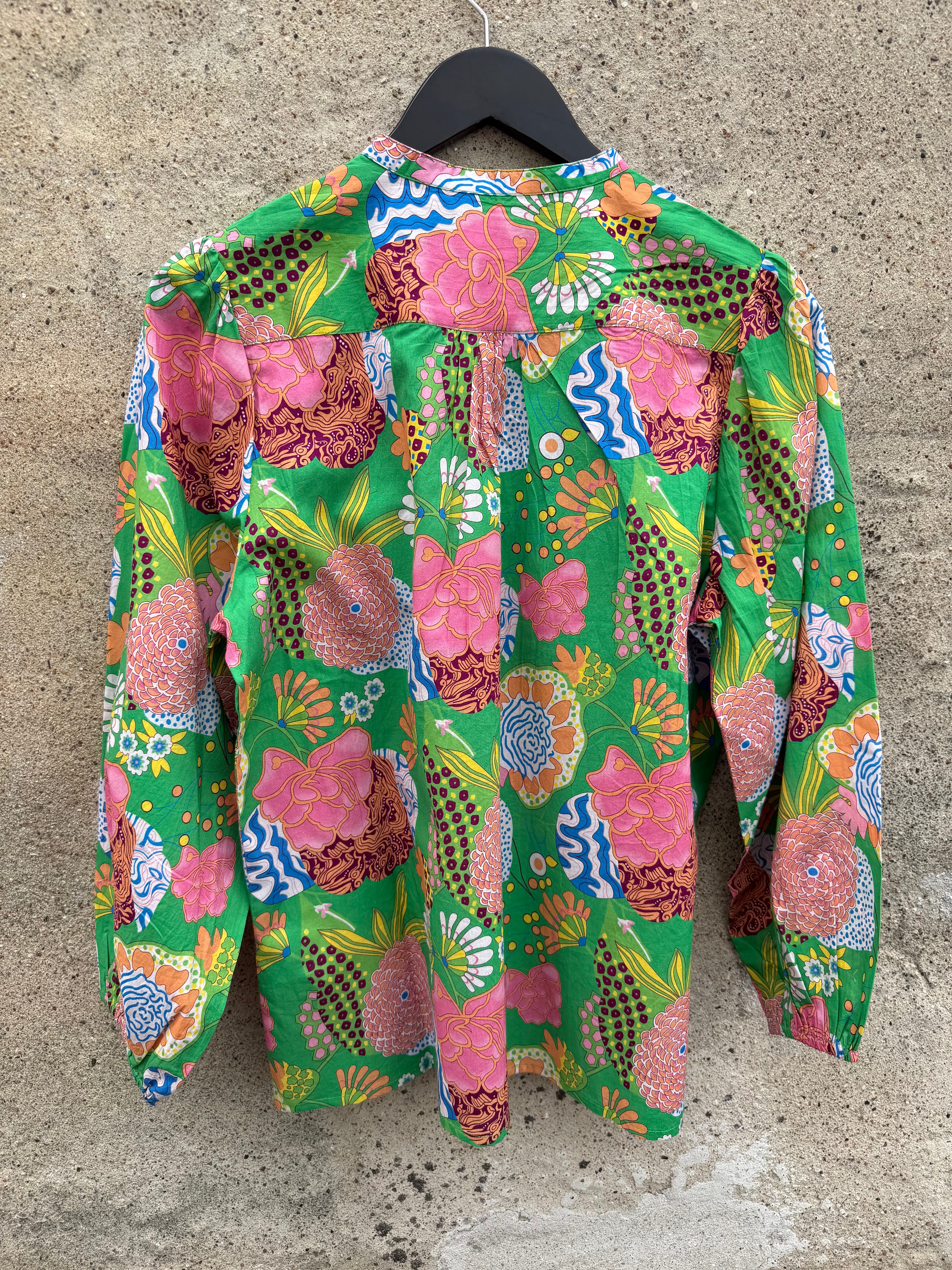 WAUW Capri blouse flower print green